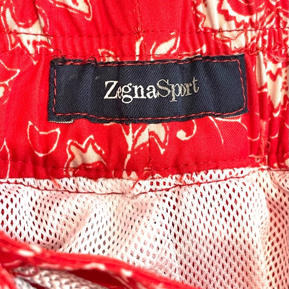 ZEGNA Sport Men’s swim trunks M medium Imported - Picture 4 of 8